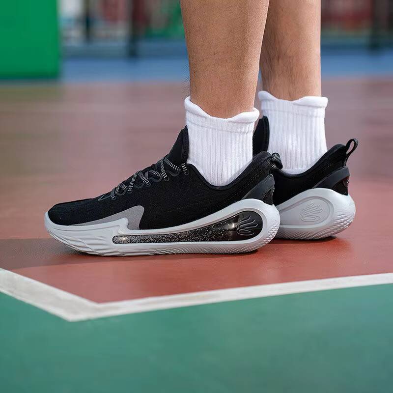 Men Shoes Under Armour - Tênis de basquete unissex Under Armour