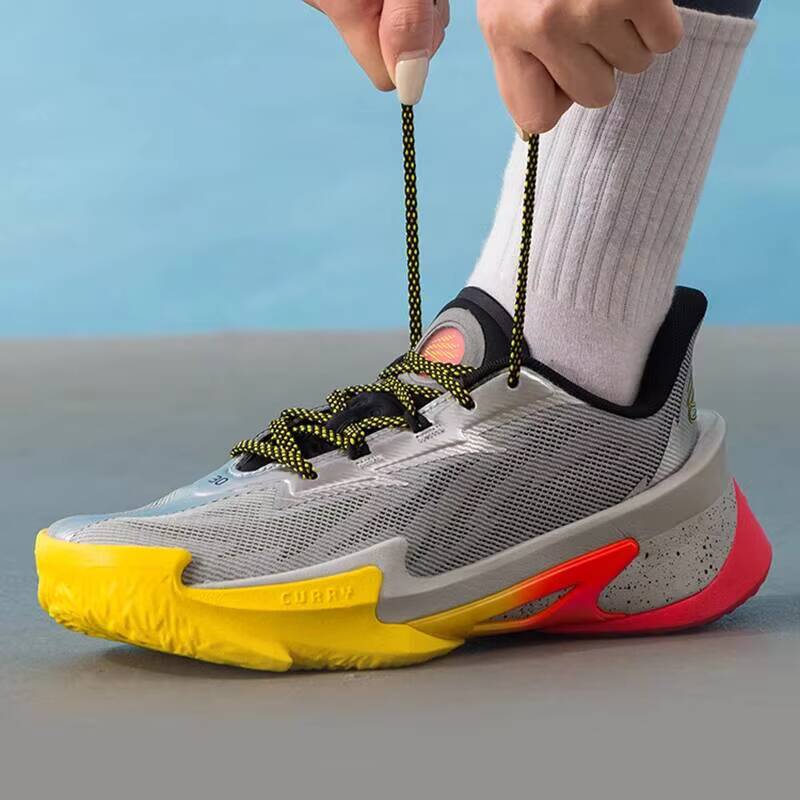 Tênis de basquete Under Armour - Men Shoes Under Armour avaliação e preço